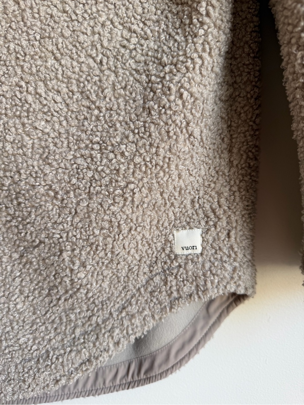 Vuori Sycamore Teddy Taupe Shirt Shacket - Picture 4 of 7